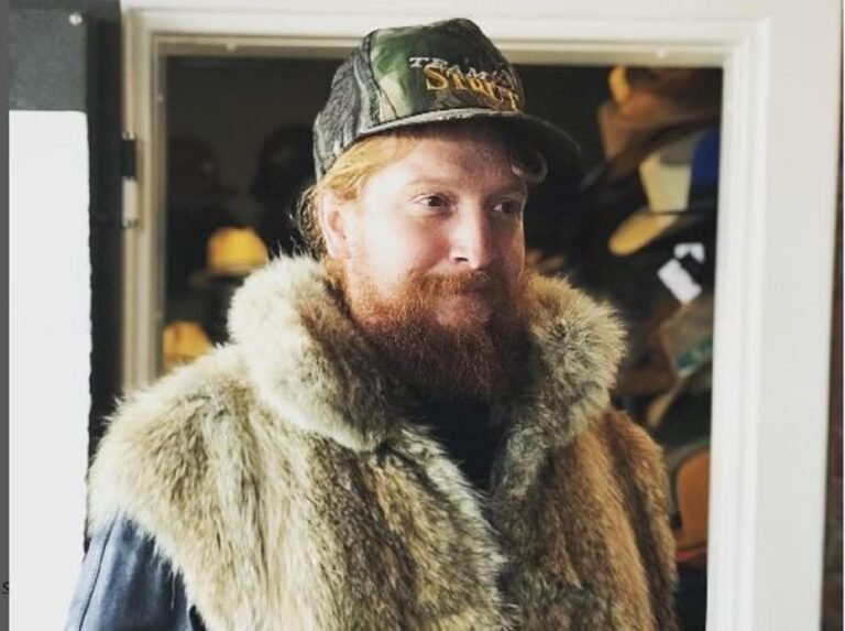 Meet Tyler Childers Brother Emery And Nakas Childers, Parents