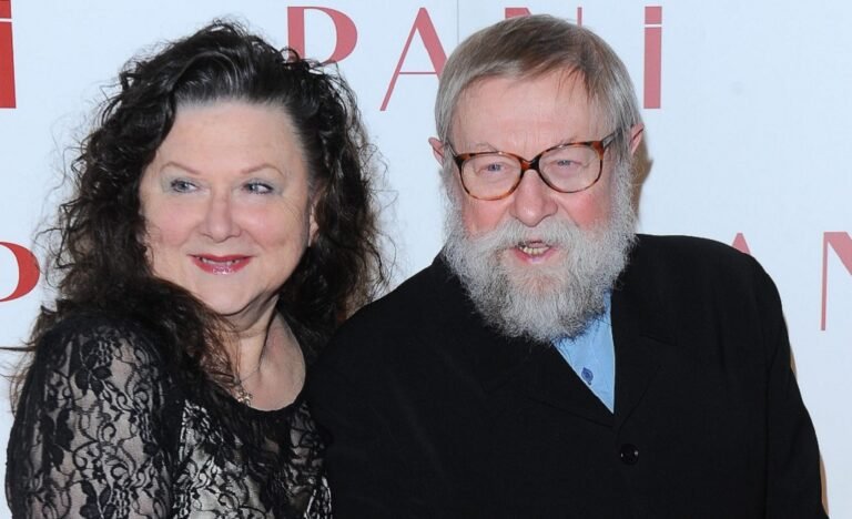 Lucyna Kirwil Wikipedia And wiek: How Old Is Jerzy Bralczyk Zona?