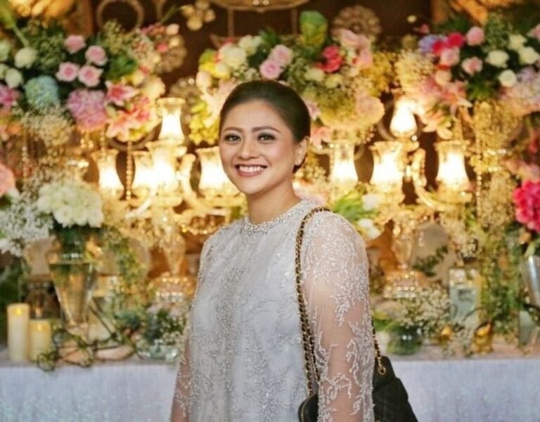 Alia Karenina Suami: Is Supradjarto Istri Cerai? Divorce Settlement