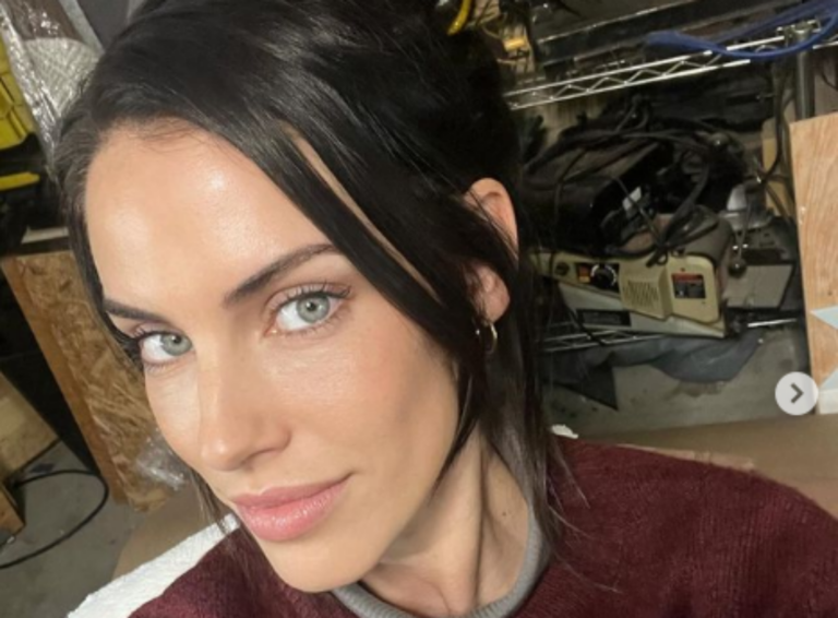 Jessica Lowndes No Makeup Look: Before And After Photos