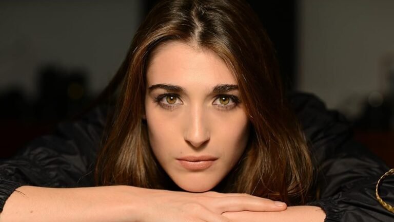 I Hate Christmas: Is Severiano Recchi, Pilar Fogliati Boyfriend?