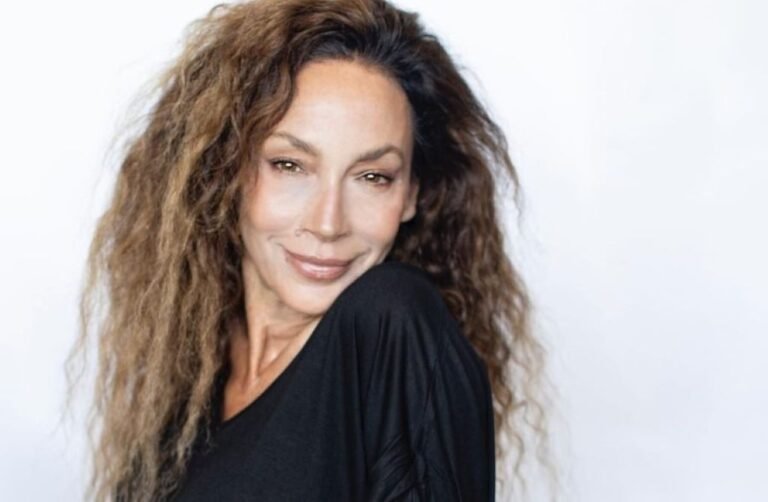 Ana Paula Dutil Wikipedia And Edad: How Old Is Actress?