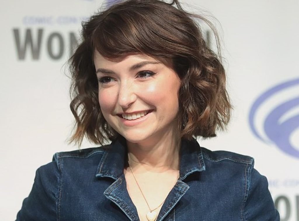 Milana Vayntrub Obituary And Death News: Where Is Her Husband And Kids?