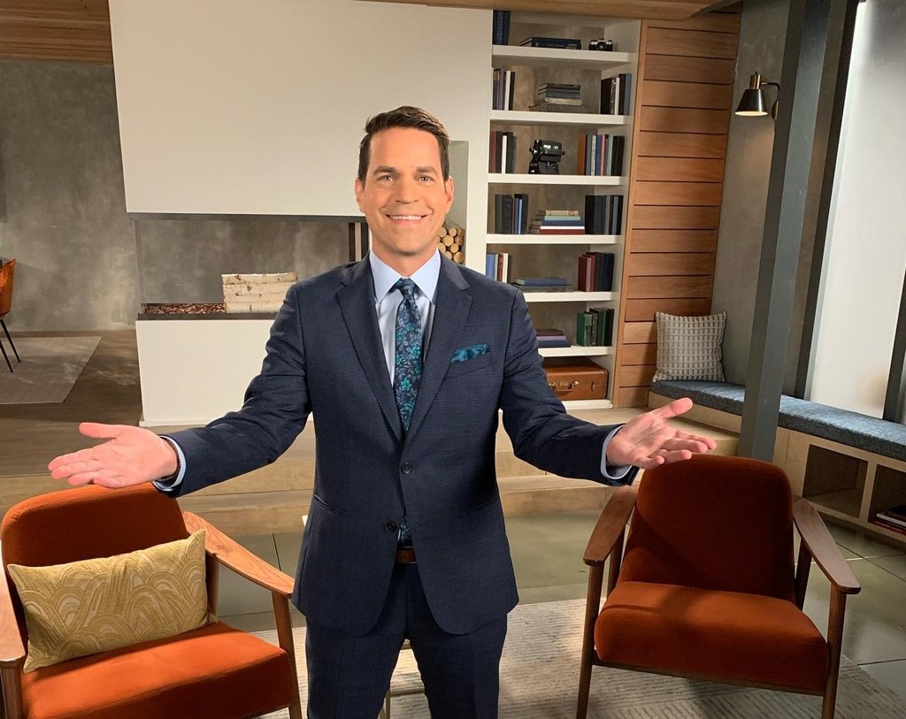 Is Dave Karger Gay