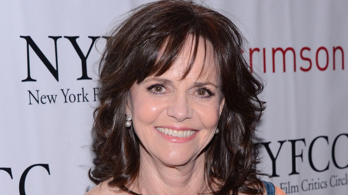 Sally Field Death News Trending: Cancer Update 2024