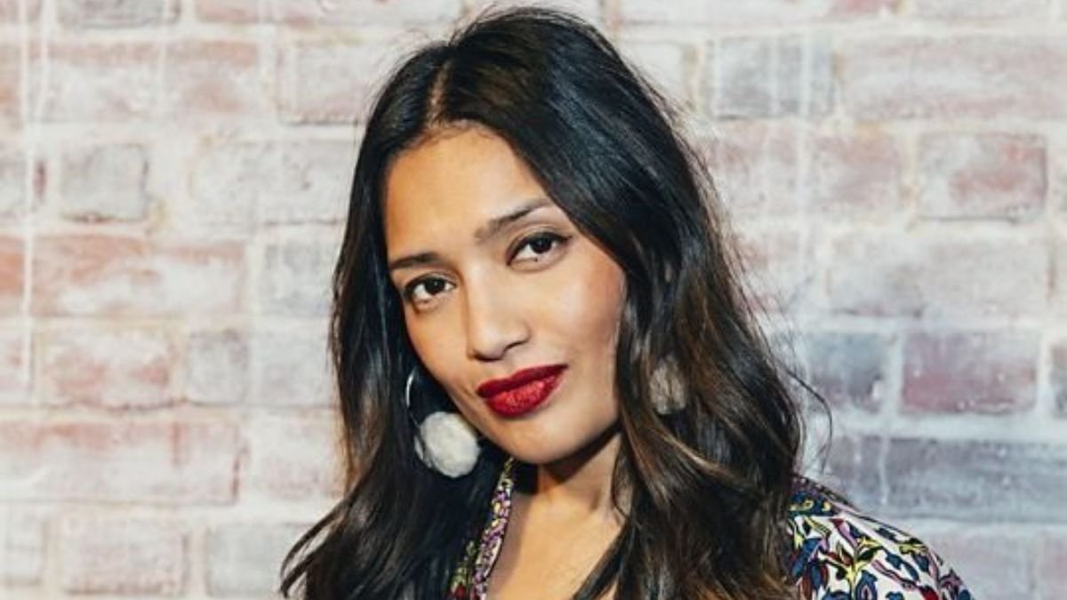 Poppy Jay Husband: Is She Married?