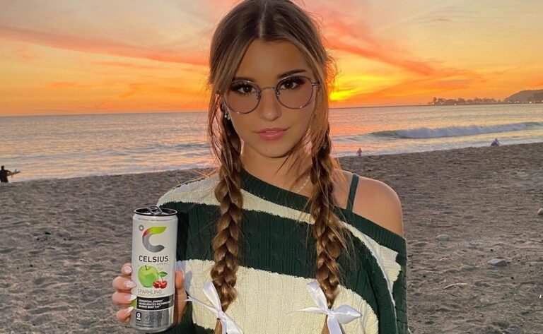 Brooke Monk No Makeup Look 2024: Before And After Photos