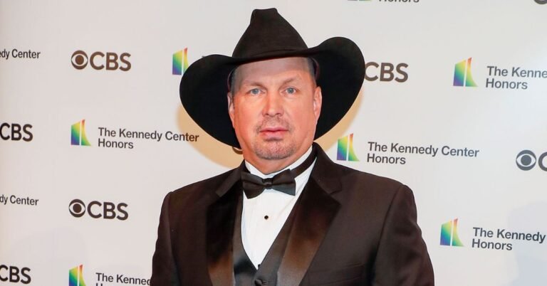 Garth Brooks Arrested